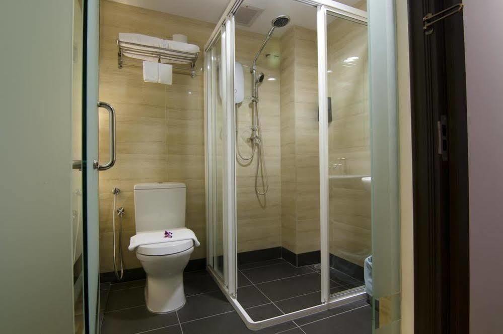 Alami Garden Hotel Shah Alam Exterior photo
